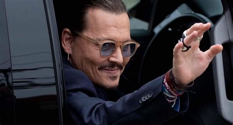 Johnny Depp: Cómo se llama el perfume que .